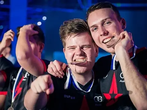 Esport jak zacząć: Kluczowe kroki do sukcesu w e-sporcie