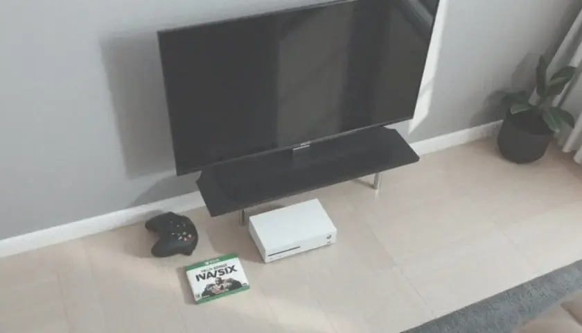 Xbox series s jak instalować gry z płyty - poznaj ograniczenia konsoli